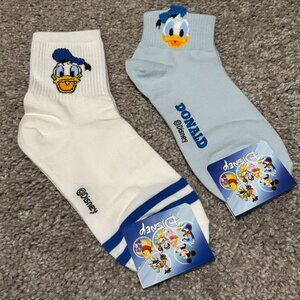 NWT Donald Duck Womens Crew Socks